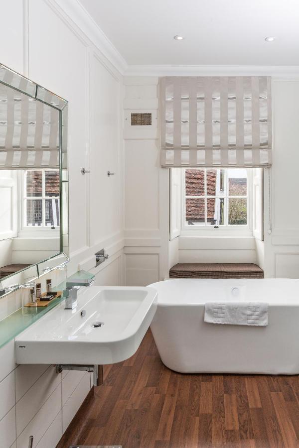 The Bell Inn Hotel Horndon-on-the-Hill Bagian luar foto