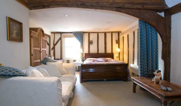 The Bell Inn Hotel Horndon-on-the-Hill Bagian luar foto